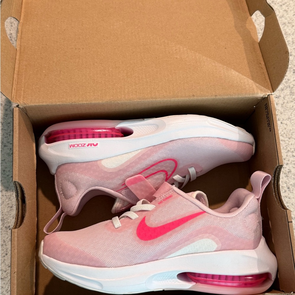 Little Girl Nike Air Zoom Arcadia 2 Pink and White Sneakers 12.5c
